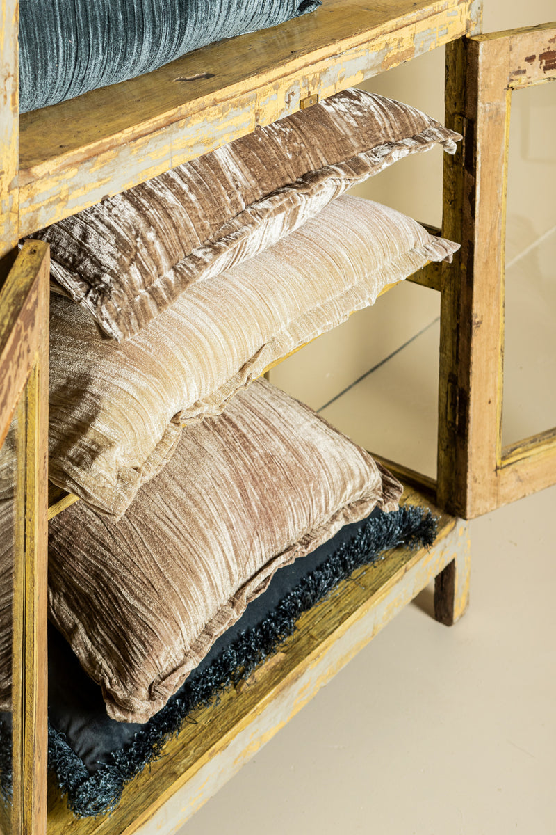 Nous Beige Velvet Cushion With Fringes Rectangle
